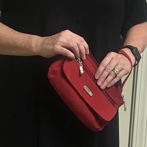 Red Baggallini wristlet, crossbody, Fanny pack.
